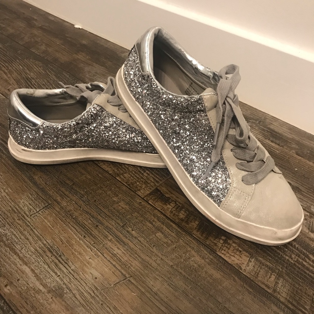SPARKLE sneakers size 8